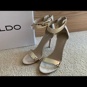 Aldo Elerivia bone (white) and metallic sandal heels | 6.5